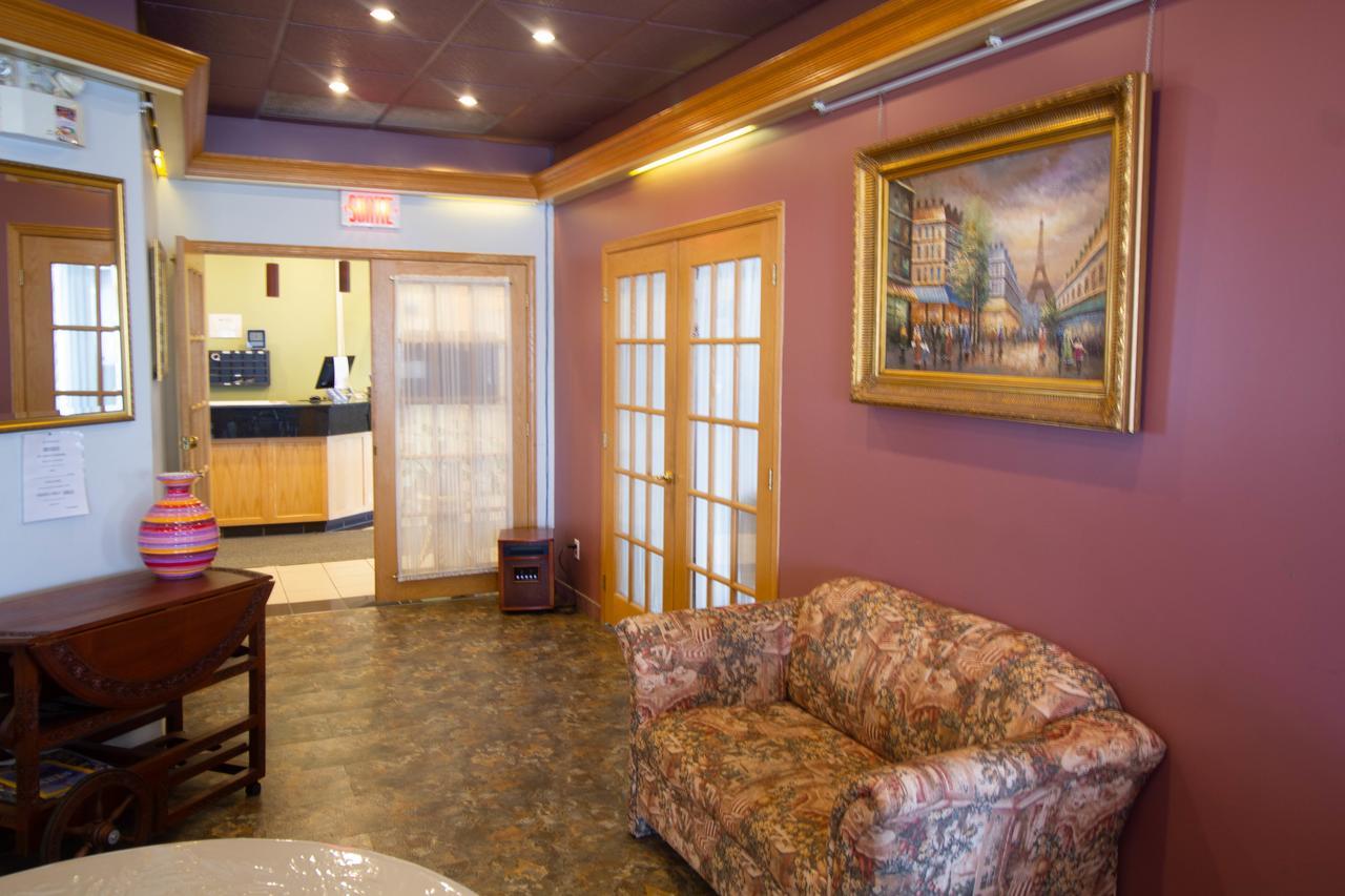Auberge La Rocaille Shawinigan Eksteriør bilde