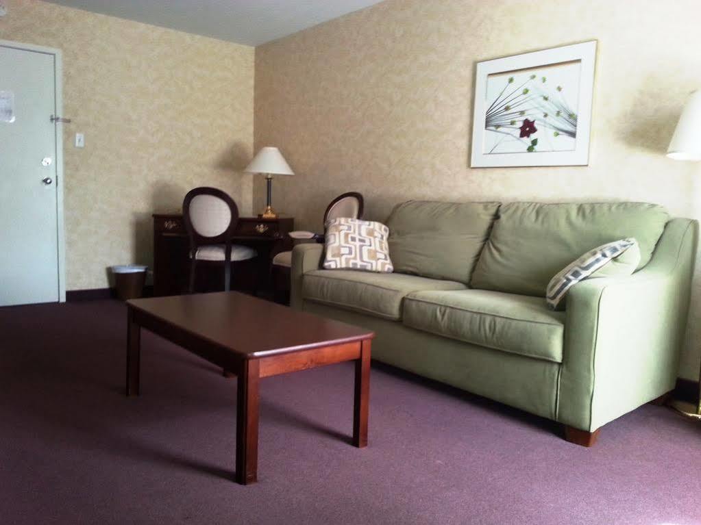 Auberge La Rocaille Shawinigan Eksteriør bilde